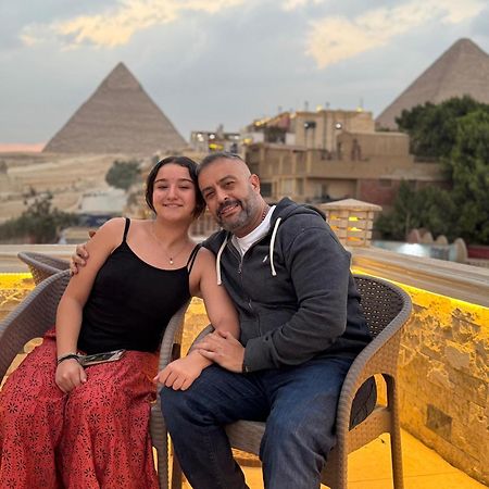 King Ali Pyramids View Inn Kafret el-Gabal Kültér fotó