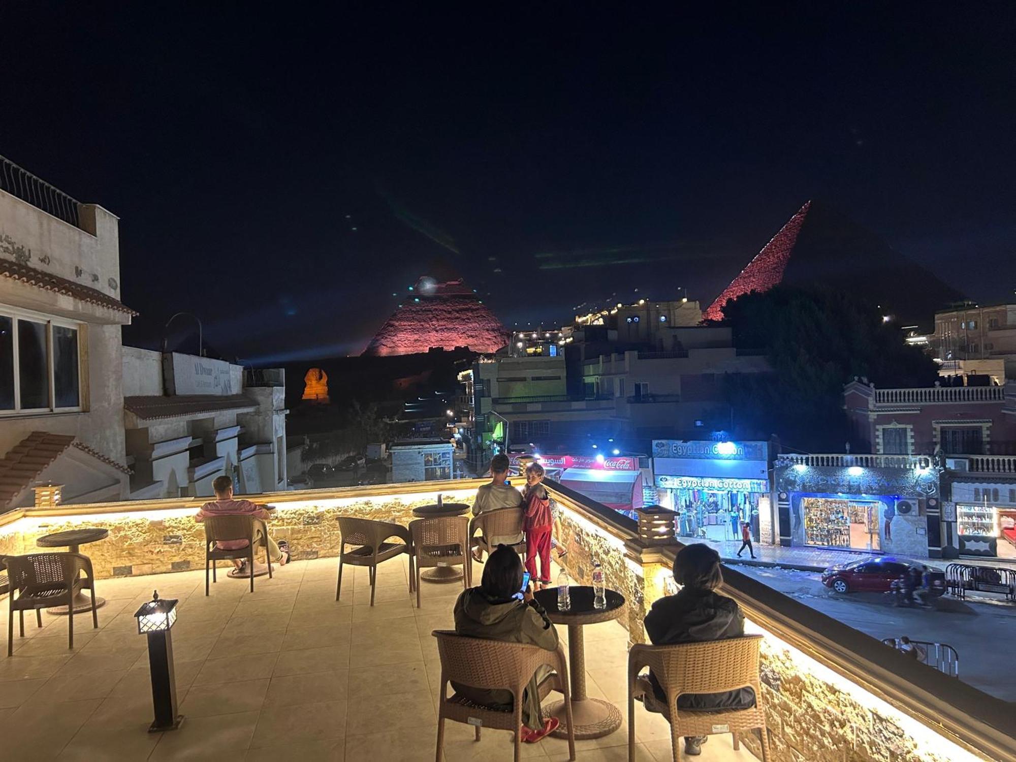 King Ali Pyramids View Inn Kafret el-Gabal Kültér fotó